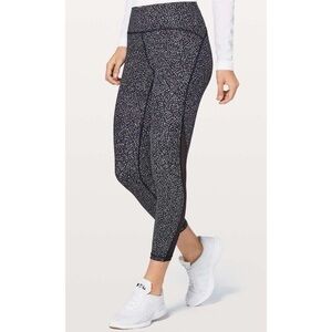 LULULEMON Train Times Black and White Printed 7/8 Legging 25”
